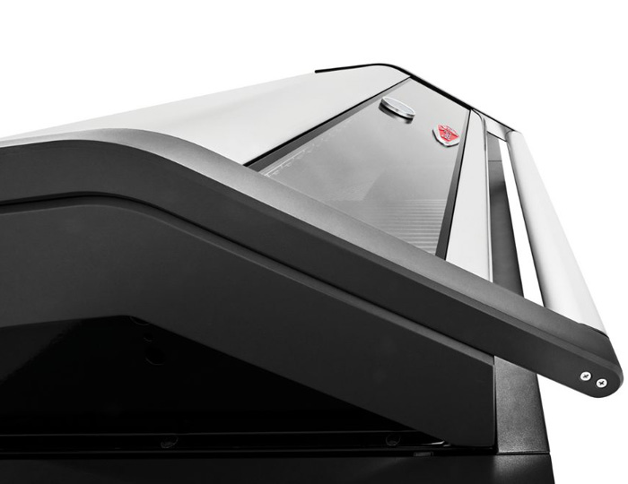 BeefEater plinski roštilj 1600 Dark Grey 4 gorionika Grill Centr Beograd