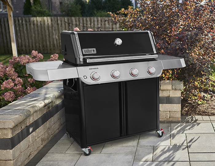 Weber plinskli roštilj Genesis E-415 crni Grill Centr