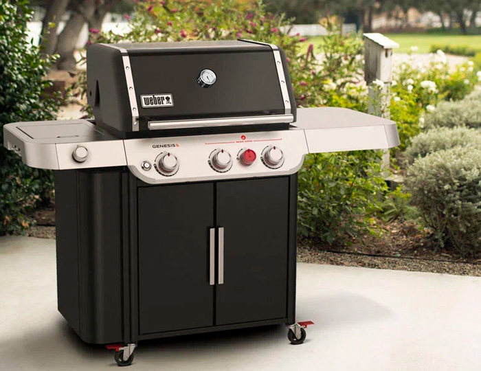 Weber plinski roštilj Genesis E-335, crni Grill Centr