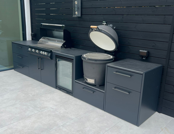 Keramički roštilj Brabura Bison Kamado  Grill Centr