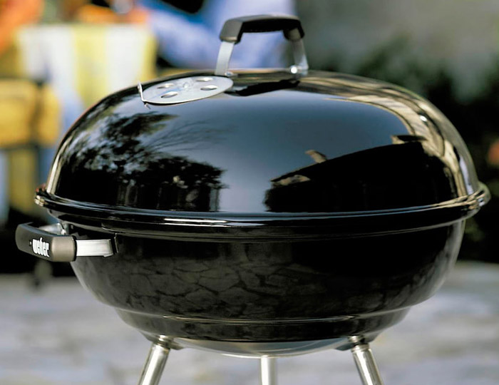 Weber roštilj na ugalj Compact Kettle 47 cm Crni
