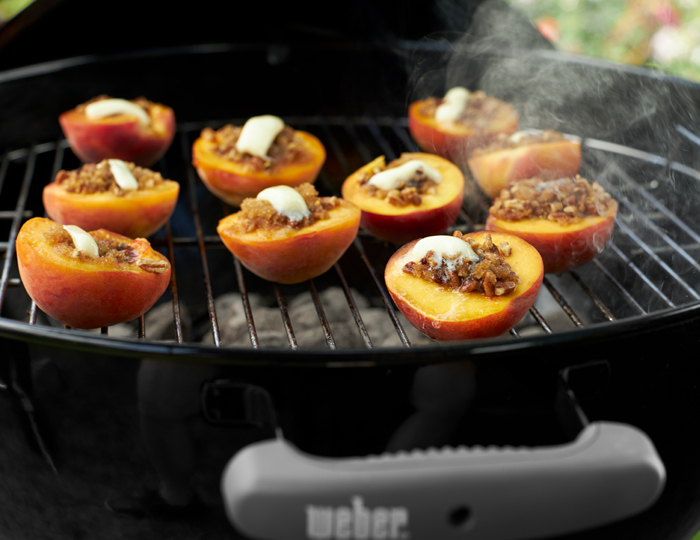 Weber roštilj na ugalj Original Kettle 57 cm Grill Centr