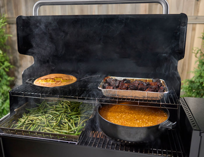 Weber peletni roštilji SEARWOOD 600 XL Grill Centr